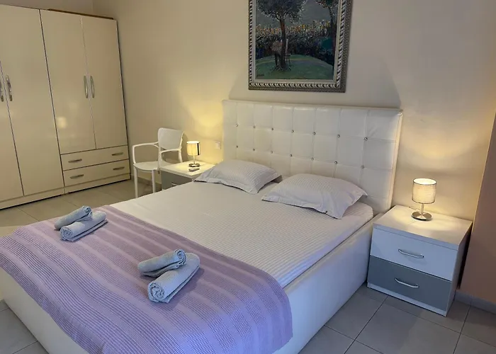 Marinela Appartement *
