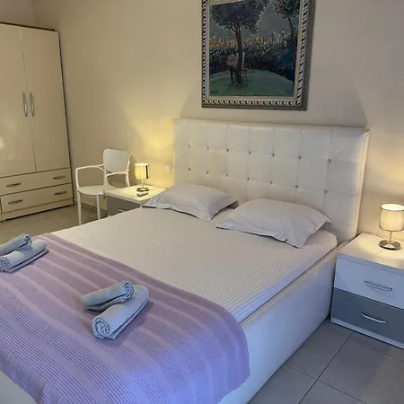 Marinela Apartamento *